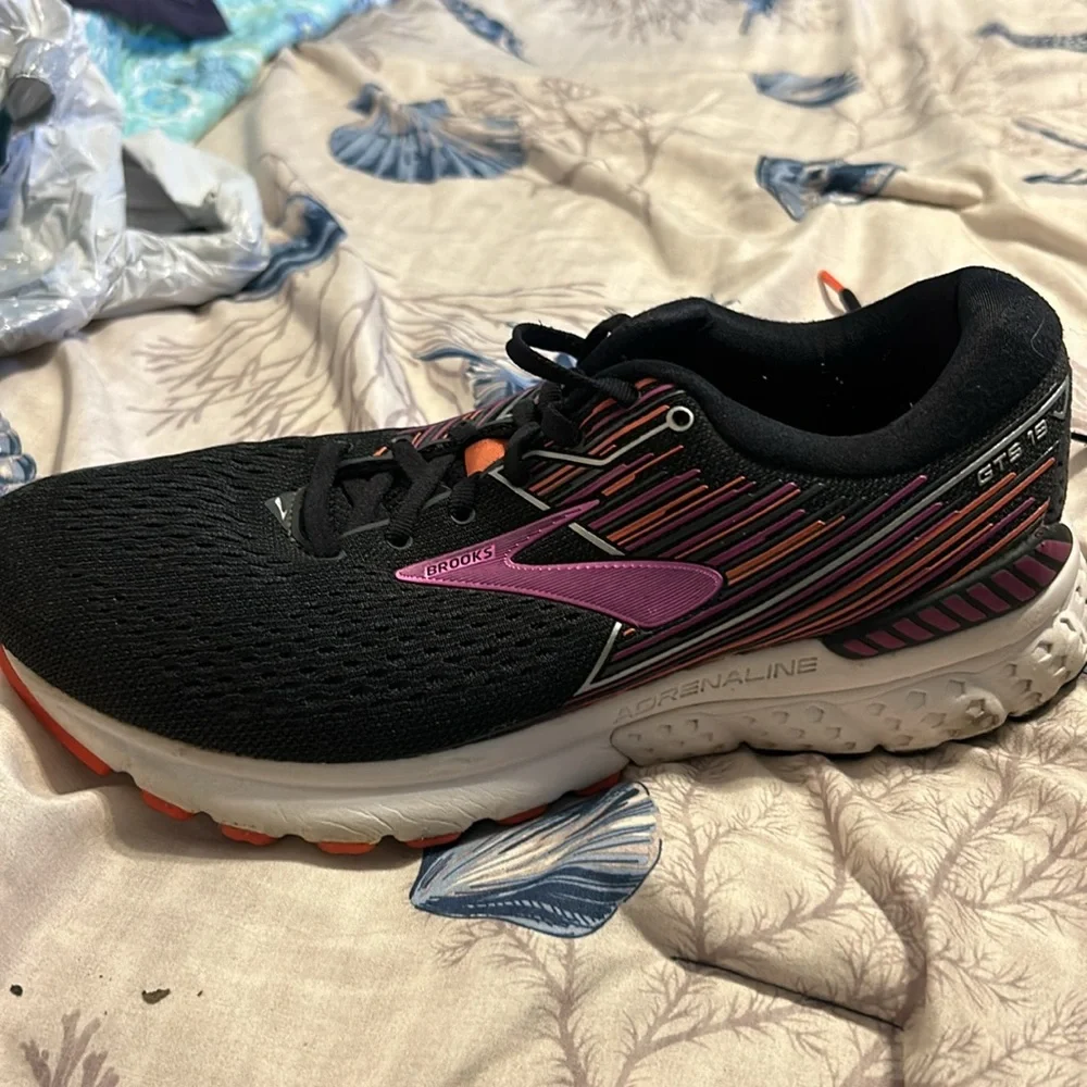 Women’s Brooks adrenaline GTS 19 size 10 extra wide - Picture 5 of 7